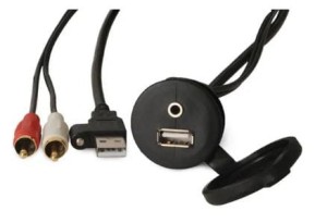 Złącze USB/AUX 3,5 mm do montażu na pulpicie Fusion 010-12381-00
